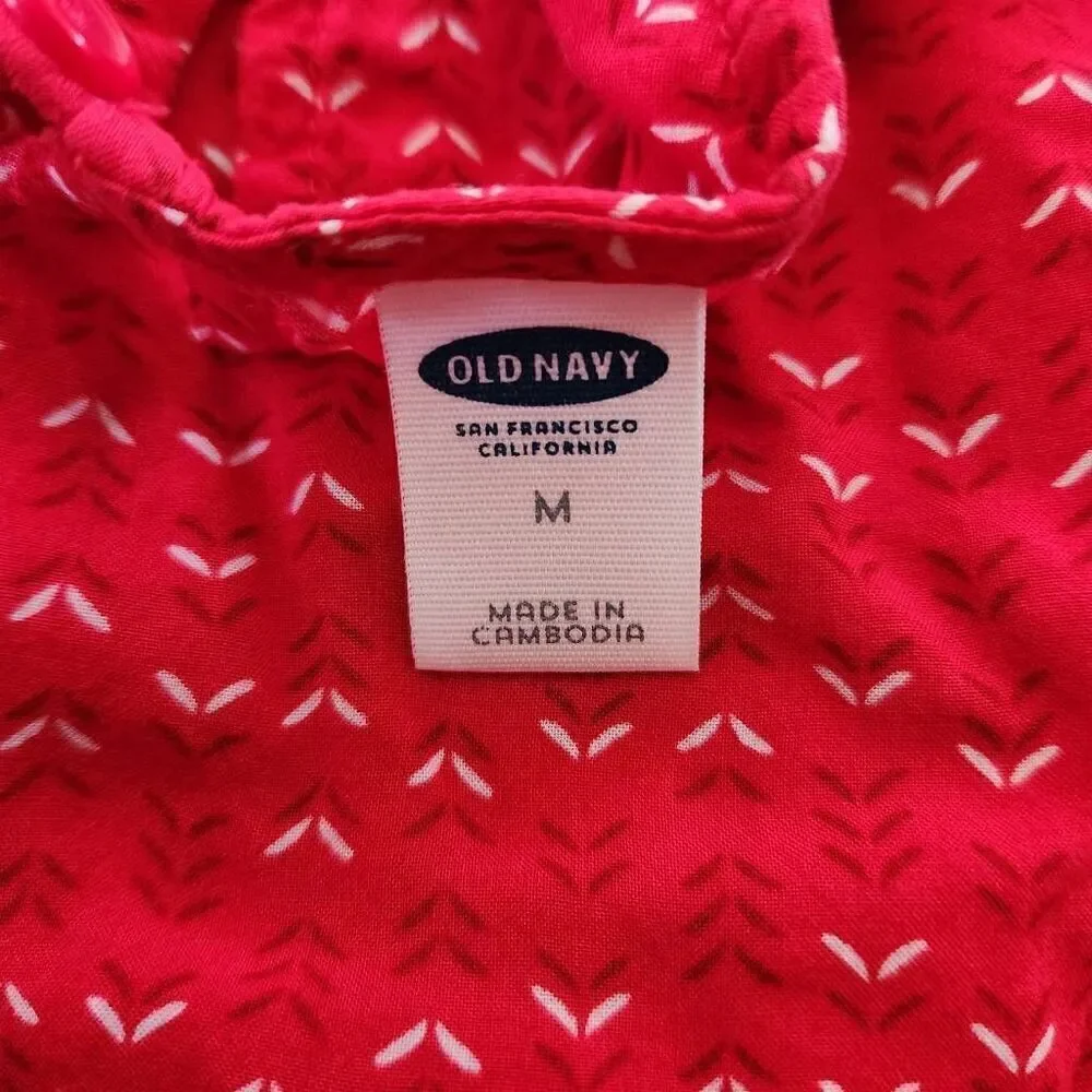 Old Navy kids medium sleeveless red summer casual blouse floral